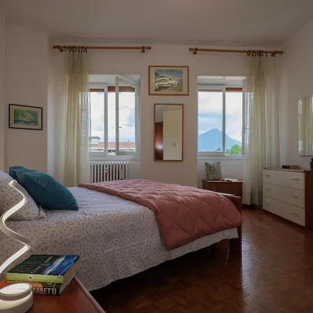 Holiday home Aurora -